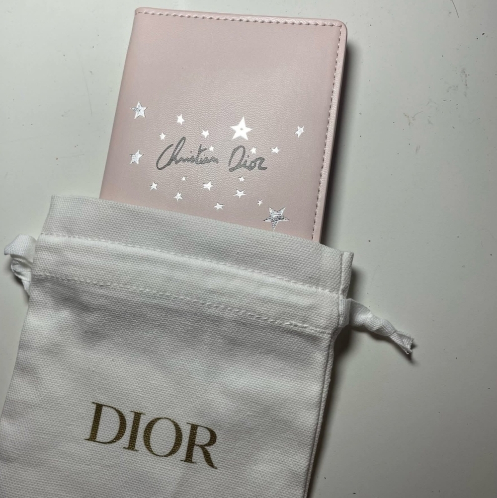 Dior Blush Pink Starry Passport Cover Case - Picture 2 of 6